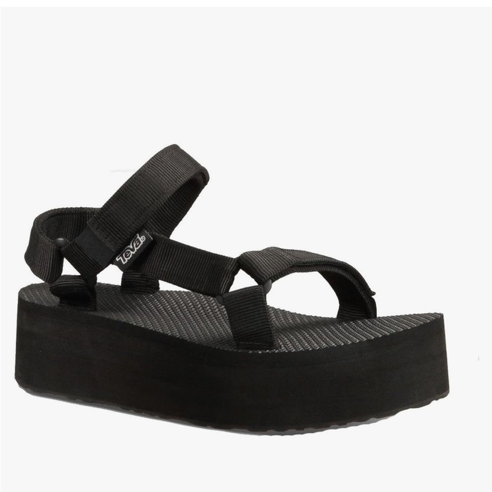 Teva platform sandal size 8